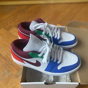 Jordan 1 Low SE Women